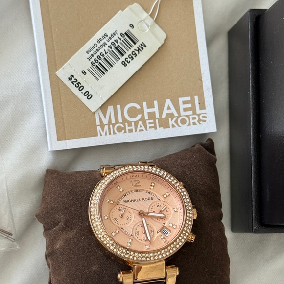 Michael Kors Parker Rose Gold Dial Two Tone Steel Strap Watch for Women - MK5538 - Picture 3 of 12